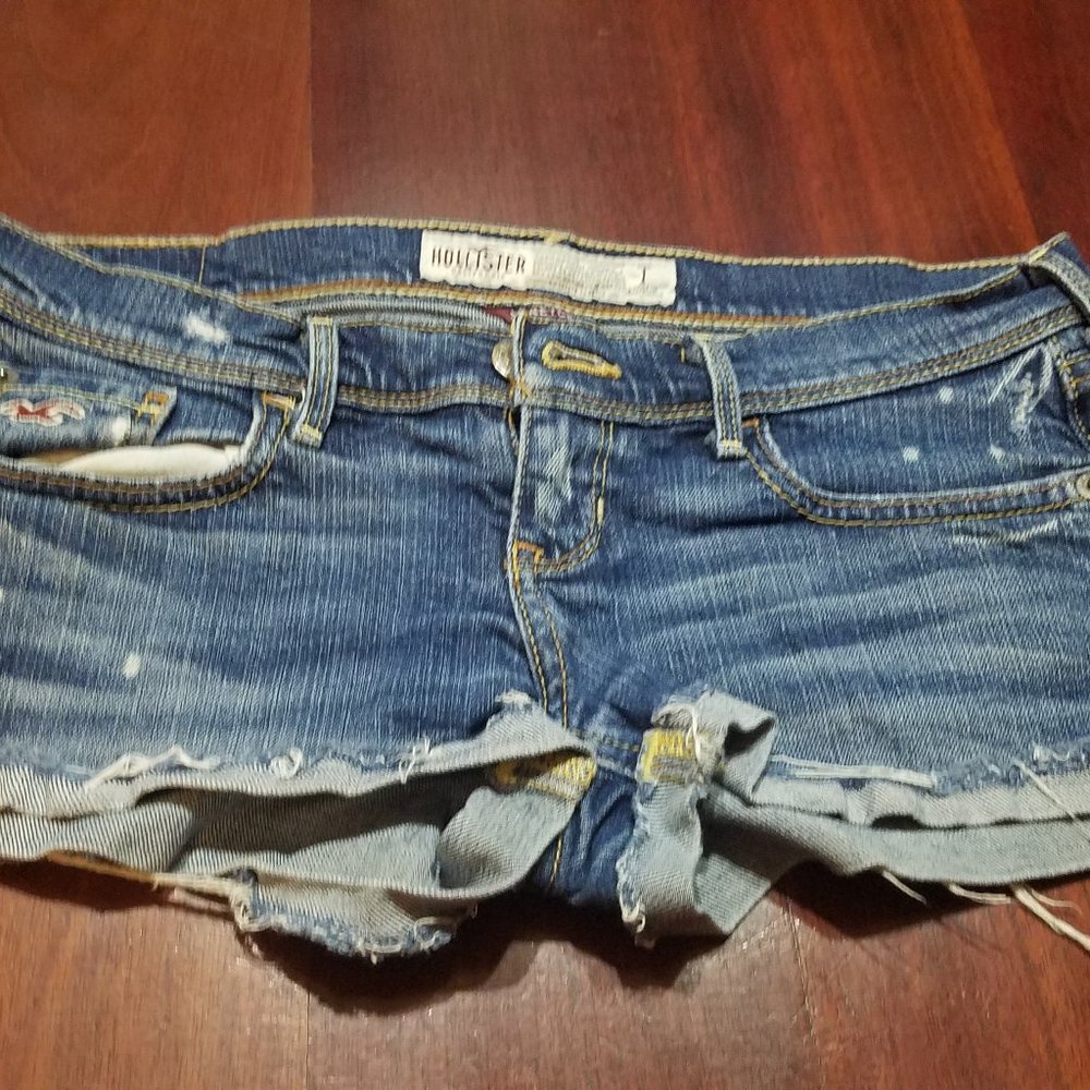 Holister Size 1 Jean Shorts